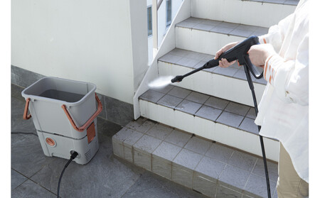 タンク式高圧洗浄機　アイリスオーヤマ 水道がないところにも使える タンク式高圧洗浄機｜アイリスオーヤマ