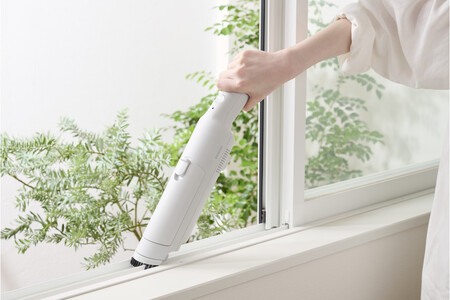 紙パック式ハンディクリーナー　HBD-31-W　ホワイト