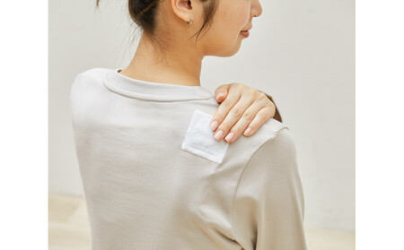 【7袋入×24個】ぽかぽか家族 ちいさな まめカイロ