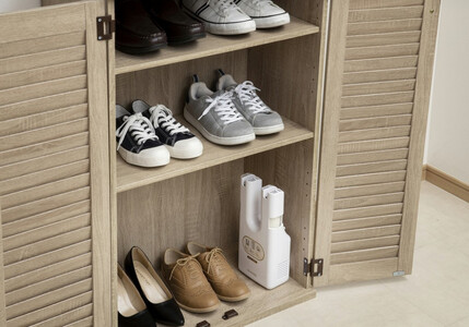 乾燥機 アイリスオーヤマ | SD-C2-W くつ乾燥機 カラリエ 