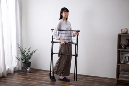 簡単組立スタイル物干しSTMX-700ブラック