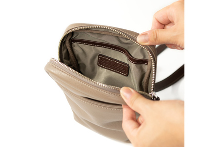 SOMES ショルダー ポーチ キャバレッティ （グレージュ） CI-03 [ソメスサドル 北海道 砂川市 12260568] レビューキャンペーン