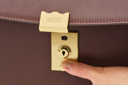 SOMES フラップブリーフケース （ブラウン）EX-33 [ソメスサドル 北海道 砂川市 12260822-a] レビューキャンペーン