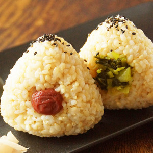 ≪令和7年産≫ 宮城県登米市産 ひとめぼれ 玄米 10kg お米 おこめ 米 白米 コメ ご飯 ごはん おにぎり お弁当 ブランド米【有限会社伊豆沼農産】tm406