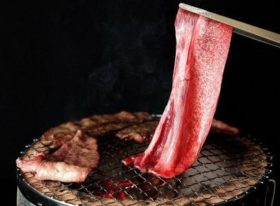 ダイナミック縦切り牛タン 牛肉 タン 1頭分 800g【 牛タン 宮城 人気牛タン おすすめ牛タン 登米 お取り寄せ グルメ 牛タン 牛肉 タン 牛タン 】