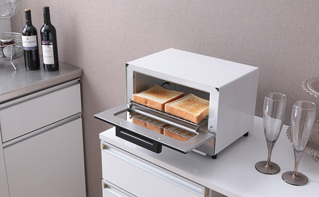トースター オーブントースター 横型 MOT-011 アイリスオーヤマ ミラー 新生活 トースター 2枚 ミラーガラス ミラー調 1000W ミラーオーブントースター トースト オーブン 一人暮らし モダン シンプル シック コンパクト タイマー 家電
