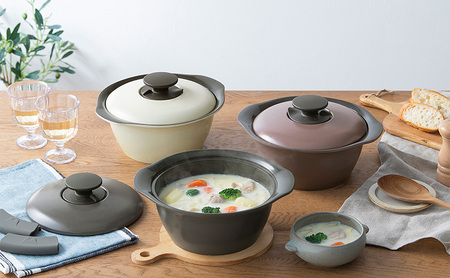 鍋 20cm 無加水鍋 MKS-20 チャコールグレー 両手鍋 ih 無水 無水調理 鍋パーティー 一人暮らし 食卓 カラフル 調理器具 料理 アイリスオーヤマ ガスコンロ オーブン対応 キッチン用品 キッチンアイテム 