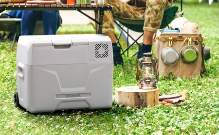 ポータブル冷蔵冷凍庫 40L IPD-4B-W ホワイト ポータブル冷蔵庫 アイリスオーヤマ キャンプ アウトドア バーベキュー BBQ キャンプ 少年野球 お出かけ