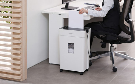 オートフィードシュレッダーマイクロカット AFSR 100M アイリスオーヤマ オフィス機器 