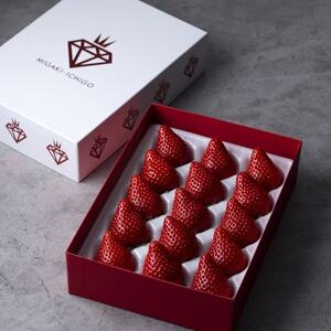 (農場直送)ミガキイチゴ・ゴールド(420g)【配送不可地域:離島】【1125795】