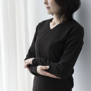 カシミヤ Vネック ニット度詰 カシミヤ カシミヤ(コゲチャ )女性用サイズ:S(36)≪白田のカシミヤ≫