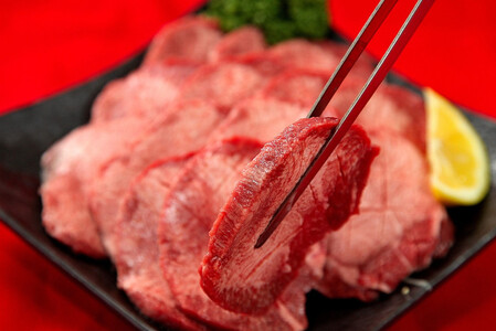 牛たん　厚切り　１０ｍｍ　塩味　500ｇ×２パック