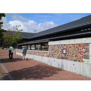 みなとまちセラミカ工房 メモリアルタイル体験教室【1303710】