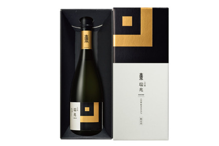 日本酒 地酒 酒 高清水 大吟醸 瑞兆 720ml×1本【化粧箱入り】杜氏入魂の芸術品 秋田県