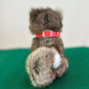 ＜よちよちあきた＞秋田犬虎毛ぬいぐるみ　座り　Ｓサイズ　【45P7315】