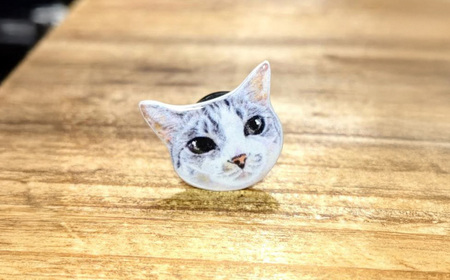 【うちの子似顔絵オーダーメイド】似顔絵の原画とピンバッジ4個セット　195P7801