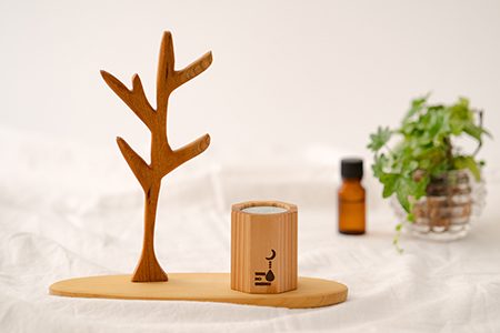85P7302 十和田石と秋田杉のアロマディフューザー