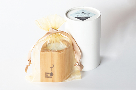 105P7301 十和田石と秋田杉のアロマディフューザー(雫型)