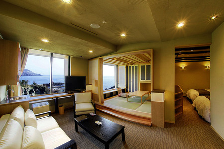 【平日限定】男鹿リゾートホテルきららか ペア宿泊券（夕・朝食付き）秋田県 男鹿市 大パノラマ 源泉 名湯