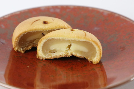 チーズ饅頭「笑内(おかしない)」 20個箱入