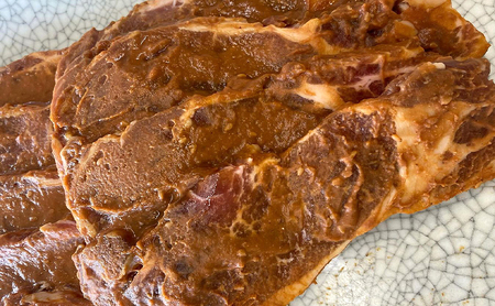 伊藤肉屋 国産豚ロース 味噌漬け 8枚 晩御飯 夕飯 簡単 おつまみ おかず 味付け 手軽 便利 肉料理 豚肉