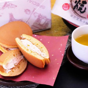 冷凍 冷たく食べる  自家製いちじくの生どら焼き(8個入) 冷凍 8個  生どら焼き スイーツ 和菓子 生クリーム どら焼き お菓子 おかし おやつ どらやき いちじく イチジク 無花果