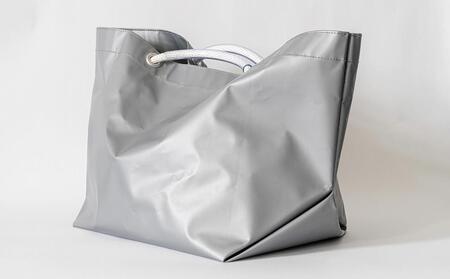 市場 TOTE でお買い物＜シルバー＞ トートバッグ