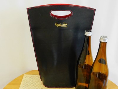 【日本酒2本つき】牛革使用 ワインキャリーバック720ml 2本用（黒×赤・黒・赤） ファッション かばん トートバッグ 手提げ  赤