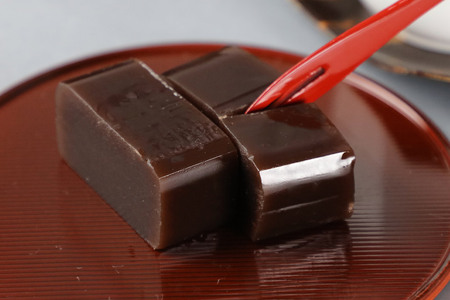 本練ようかん 350g以上×1本 ＜ゆうパケット＞