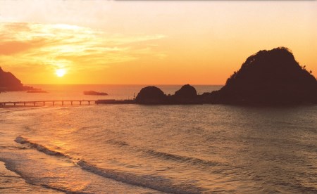 M03-903【食と温泉のこだわり】 二名様 特別宿泊券 山形県 鶴岡市 由良温泉 八乙女