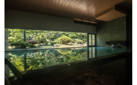 【令和7年産 コシヒカリ (精米) 10kg×高見屋別邸 久遠】旬の特産品と宿泊利用券セット