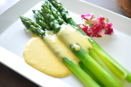 【令和8年産先行予約】　春採りアスパラガス 2Lサイズ 1kg　山形県鶴岡産　Toki農園