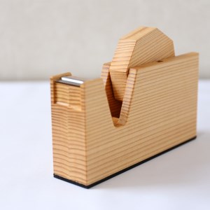 SD0039　《6種の木材から選べる》木製テープカッター （杉）