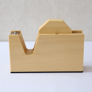 SD0041　《6種の木材から選べる》木製テープカッター （ベイヒバ）