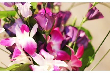 SL0002　お供え花、墓花セット「安らかな祈りのお花」お盆、お彼岸、命日、法事など故人への想いをお花でお届けいたします。