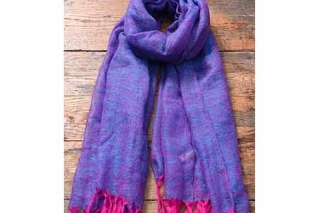 セレブを魅了する【極細モヘヤ糸】 フーガ大判ストール（パープル）　090-H-SS028-PU