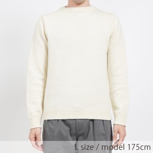【ホワイト/M】ミドルゲージ　プレーン　セーター（ユニセックス・男女兼用）　046-H-SS021-ホワイトM