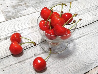 さくらんぼ(紅秀峰)1kg 秀品 2Lサイズ 0096-2601