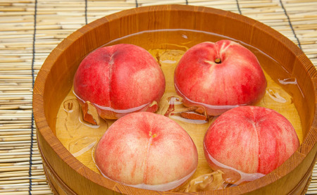 もも ( 2品種 詰合せ セット ) 大玉 約 5kg フルーツ 果物 山形 08-06-024