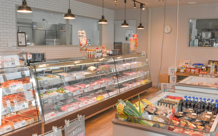 みちのくの特級品『山形牛(A5ランク)ロースすき焼き用1kg』 F4A-0080