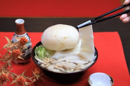 A-054 新食感の温肉帯麺(うどん)生麺と泡麩(焼麩)のコラボ4人前