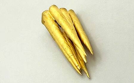 FYN5-004 西川町 工芸品 純金(K24) 月山筍 26.5g 純金 金金 金 24金 K24 K ゴールド 日本製 ハンドメイド 手作り 置物 オブジェ 貴金属 ジュエリー 贈答 贈り物 ギフト 記念日 誕生日 プレゼント X線分析検査証明書付 山形県 月山