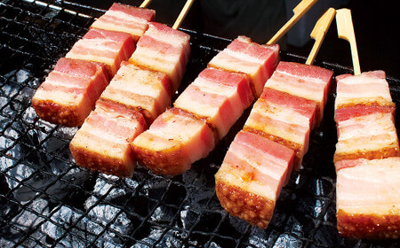 【簡易包装】薪・炭火仕上げ ベーコン セット 計840g(280g×3)(B-3-k)ベーコンブロック 北海道 北広島市 エーデル