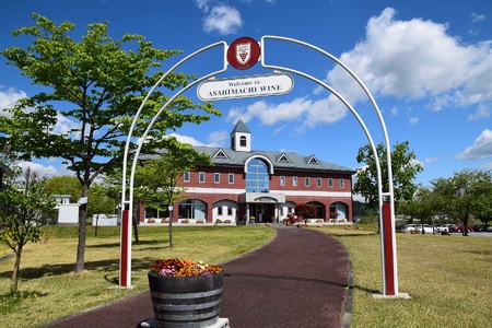 【りんごのお酒が登場】朝日町ワインＣｉｄｒｅ（シードル）甘口・辛口セット