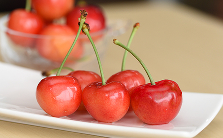 さくらんぼ 紅秀峰 秀L 1000g（バラ詰め1kg）2026年産 令和8年産 山形県産 ふるさと納税 果物 くだもの フルーツ 期間限定 冷蔵配送 先行受付 グルメ 取り寄せ ご当地 特産 産地 直送 送料無料 東北 山形県 人気 ry-bsslb1000