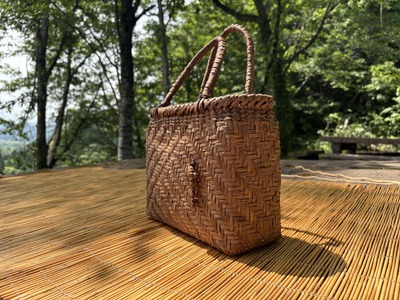 ぶどうつる細工かごバック【限定1個】