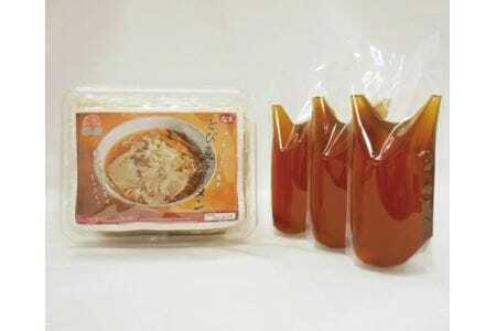 1044　冷凍とび魚ラーメン3人前