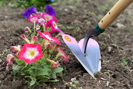 万能ハート鍬｜クワ くわ 鍬 農機具 畑仕事 畑 農園 農業 農業用品 耕作鍬 農作業 除草作業 除草 草取り 草とり 鍛冶屋 庭 植物 家庭菜園 庭作業 草ぬき 土壌 [0862]