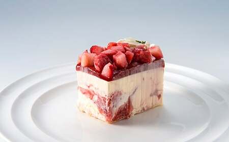 銀座千疋屋 ストロベリーアイスケーキ F23R-592