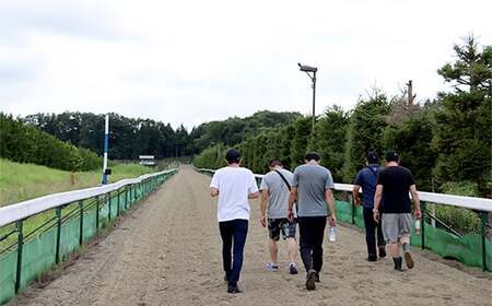 月1回限定開催 ノーザンファーム天栄見学ツアー ペア招待 （2026年5月分） ※記念品無しプラン 期間限定 東北 福島県 天栄村 競馬 ノーザン 応援 思い出 記念 F21T-392